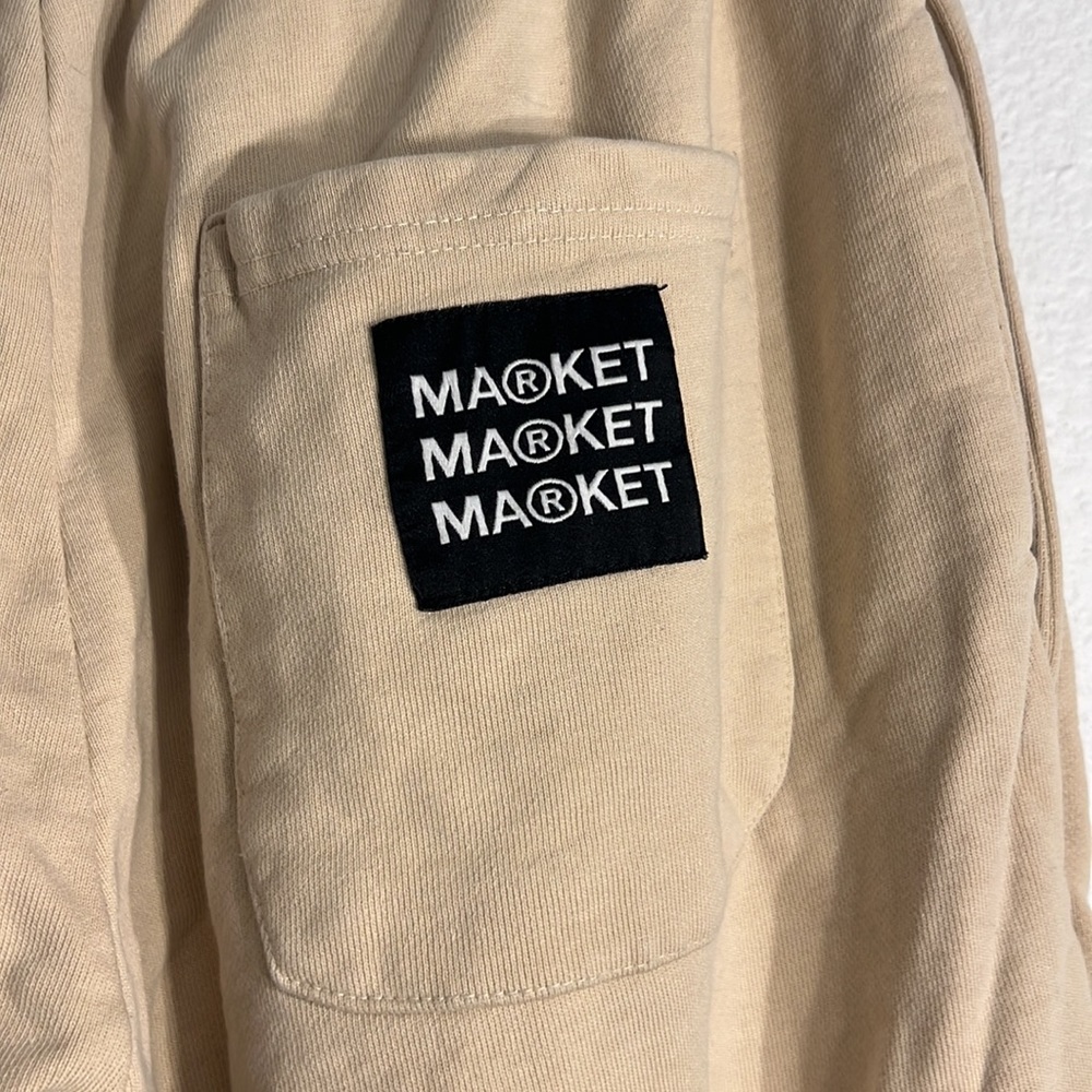 Market Laurel Wreath Sweatpants - Picture 15 of 15